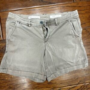 Pilcro and the letterpress hyphen shorts